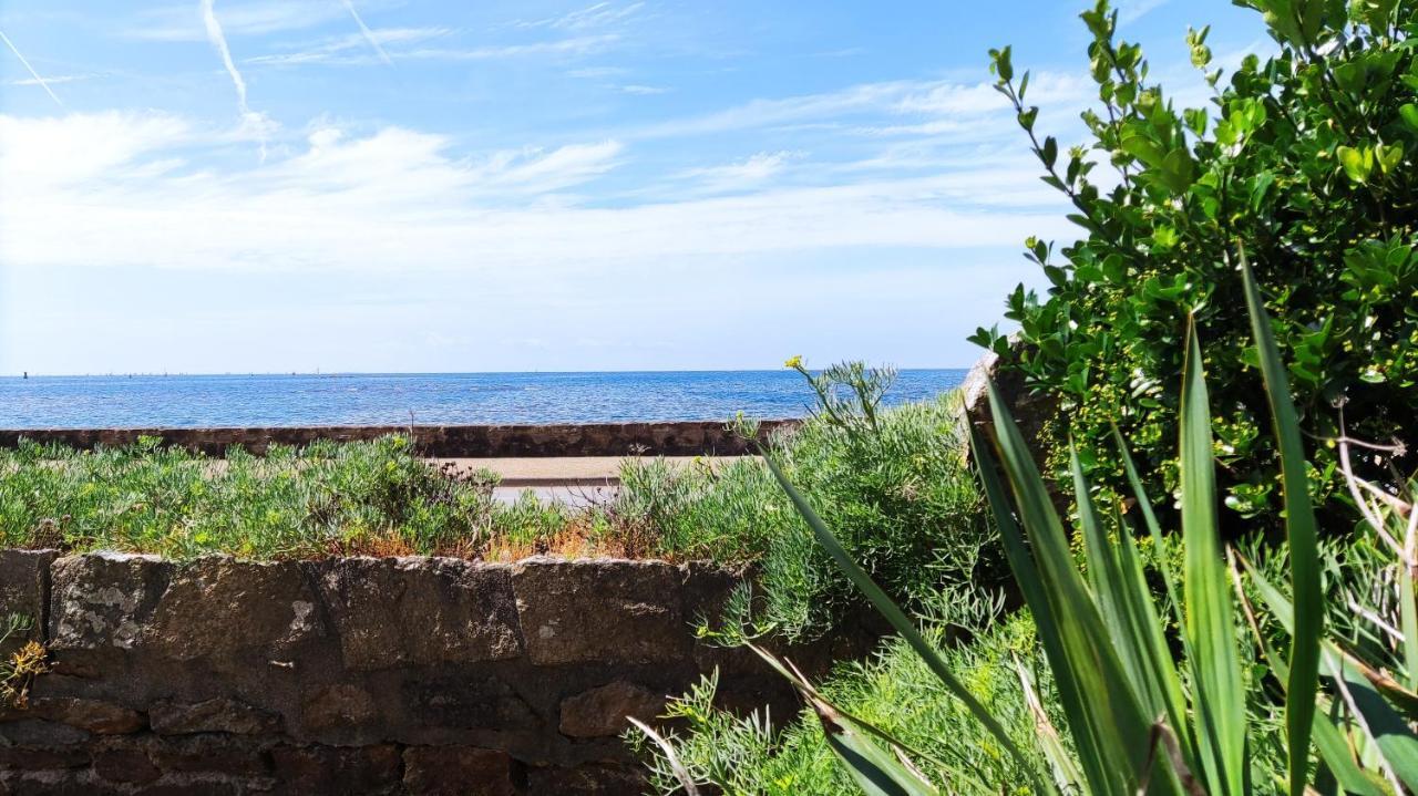 Appartement T3 De 74M2 Tres Lumineux Vue Panoramique Mer Et Plages Concarneau Luaran gambar
