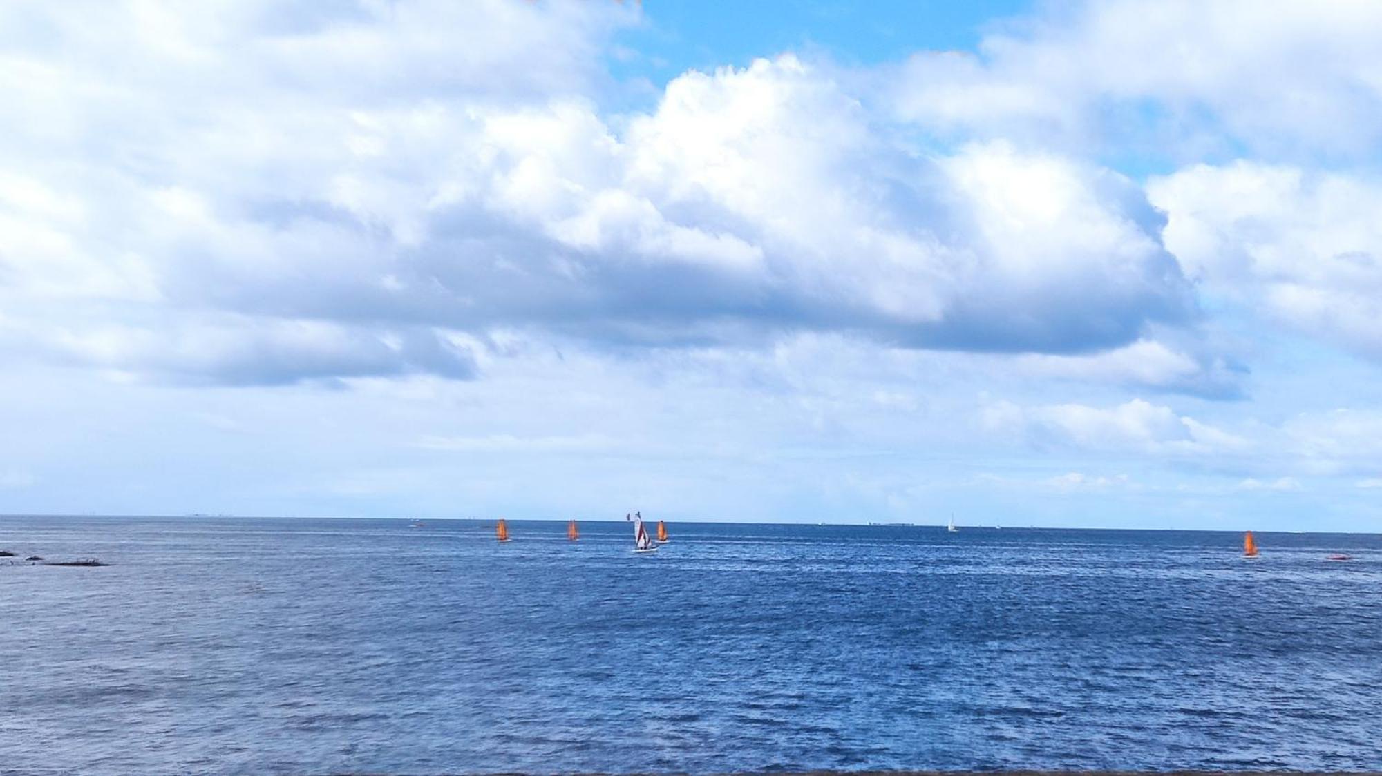 Appartement T3 De 74M2 Tres Lumineux Vue Panoramique Mer Et Plages Concarneau Luaran gambar